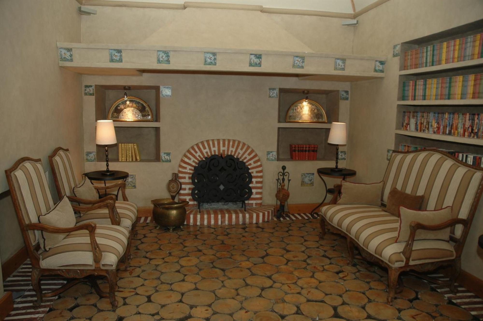 Hotel&Spa La Salve Torrijos Esterno foto